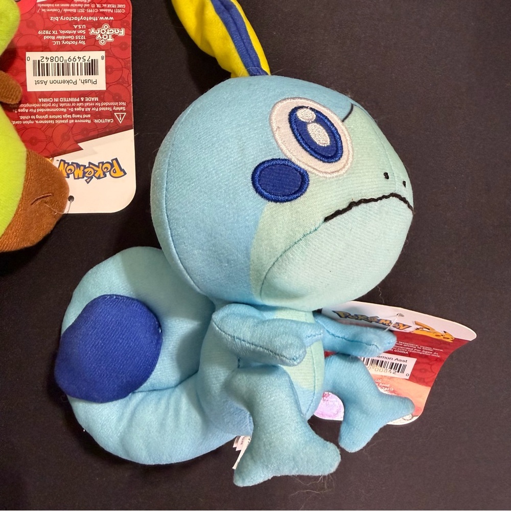 Grookey and Sobble plush - Picture 4 of 6